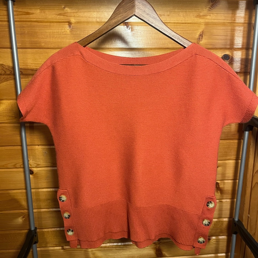 MARLED REUNITED CLOTHING- Boat Neck Short Sleeve Orange Ribbed Top